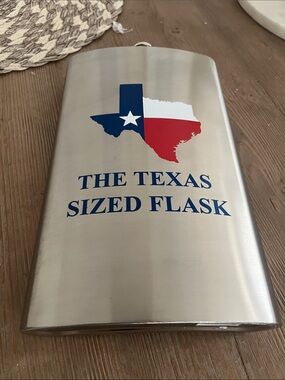 Stainless Steel Texas-Sized 64 ounce Flask -Blue/White/Red